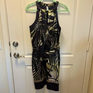 T Tahari LIKE NEW “Lauren Dress” black sleeveless dress Sz 10 midi keyhole